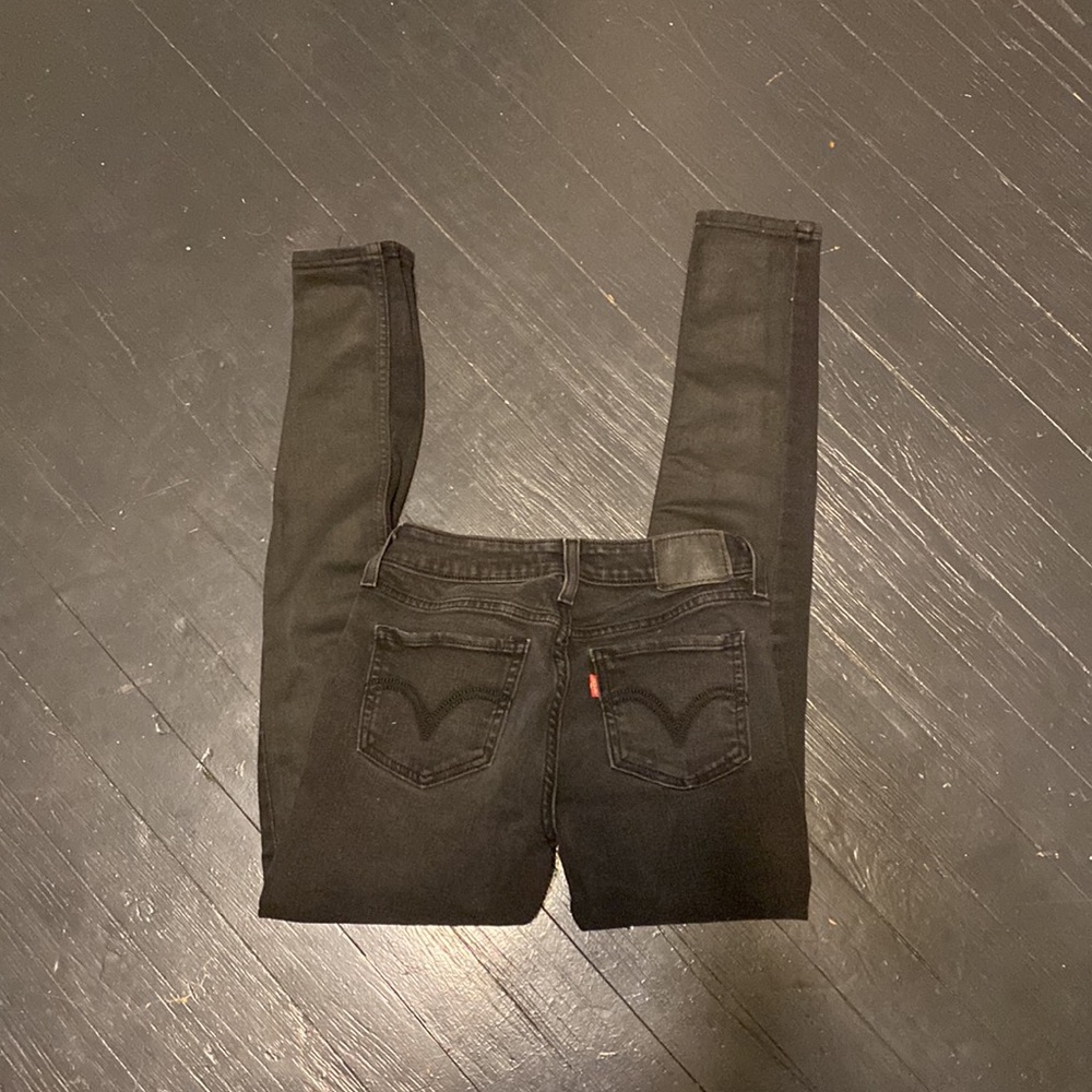 Levi’s 535 super skinny size 26 jeans black/leather